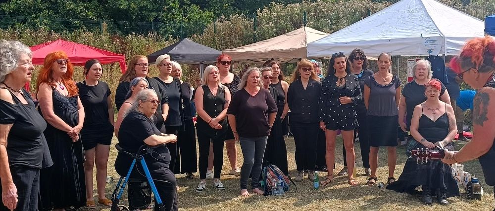 Forest of Dean Wellbeing Choir at Cinderford Artspace. Mondays 7pm-9pm or Thursdays 11am-1pm – £5 per session. email info@artspacecinderford.org or call 01594 825111.